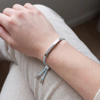 Thumbnail for Bracelet gravé — photo portée, taille réelle, argent | SKU: leciel-wg