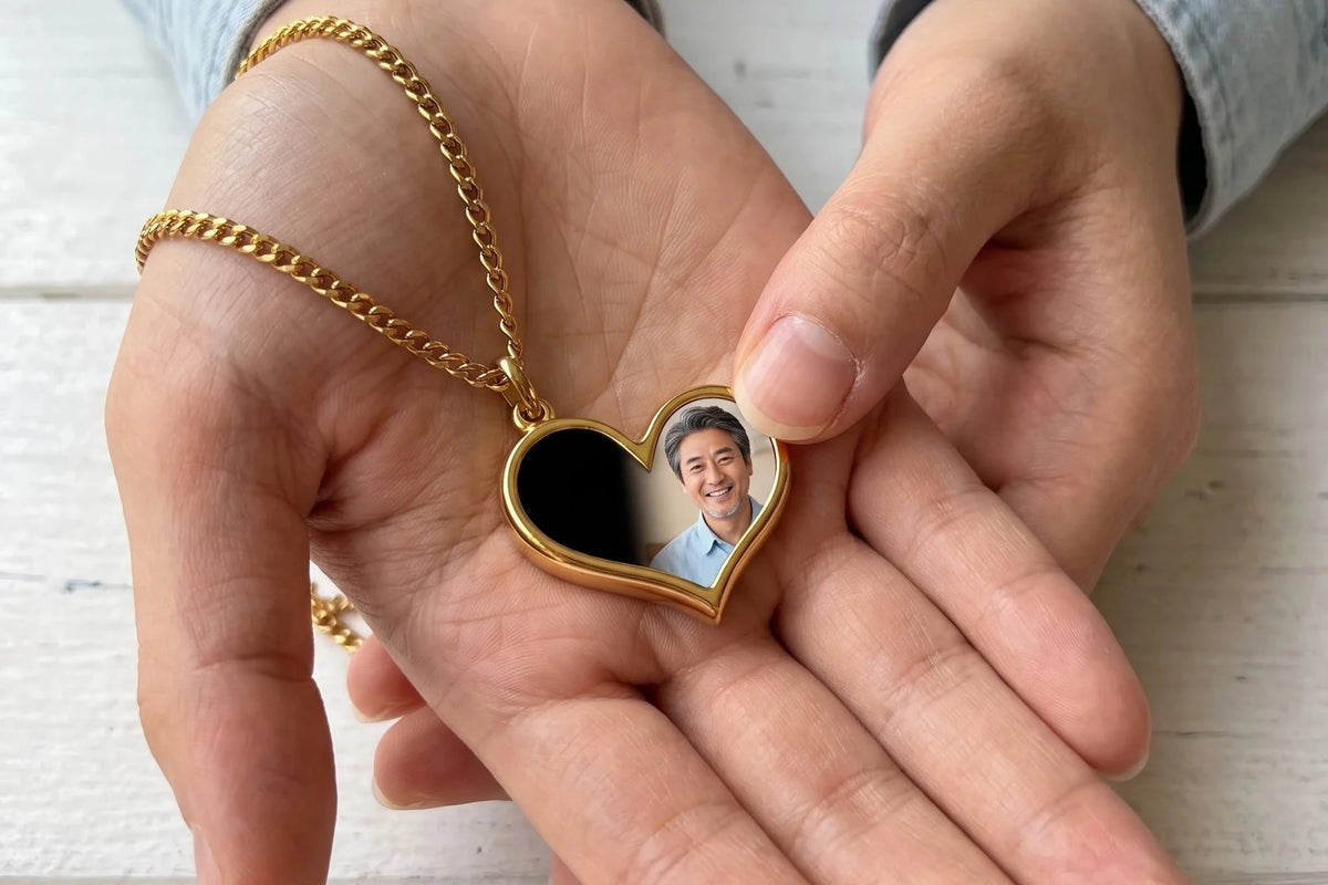 Revealed by your touch — Brother & Sisters