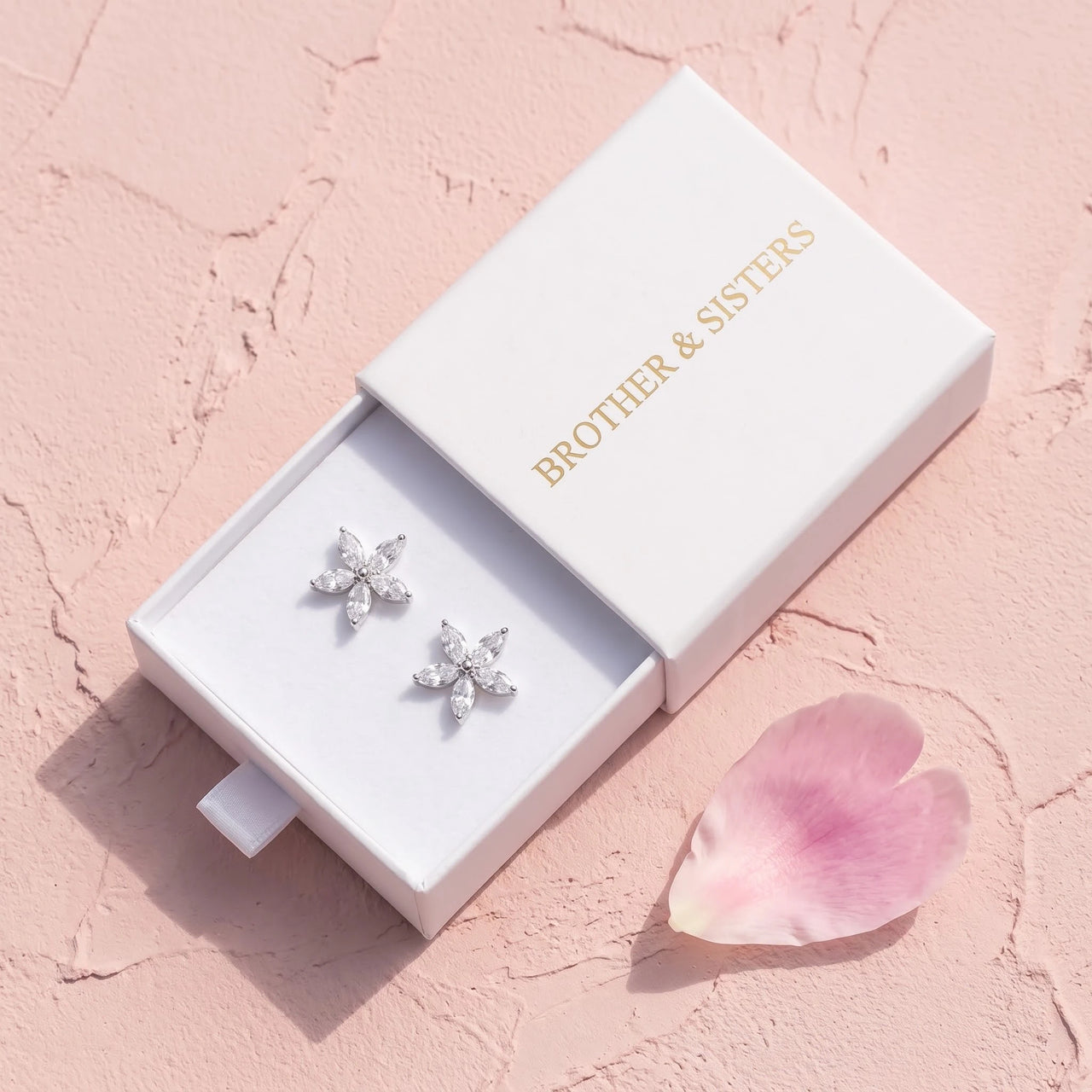 Boucles d'oreilles fleur — dans l'écrin cadeau, argent | SKU: 419620-silver