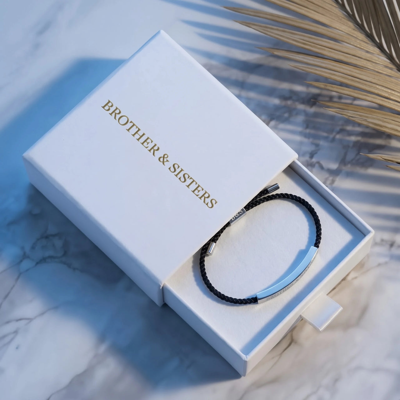 Bracelet noir — dans l'écrin cadeau, argent | SKU: lecaviar-wg