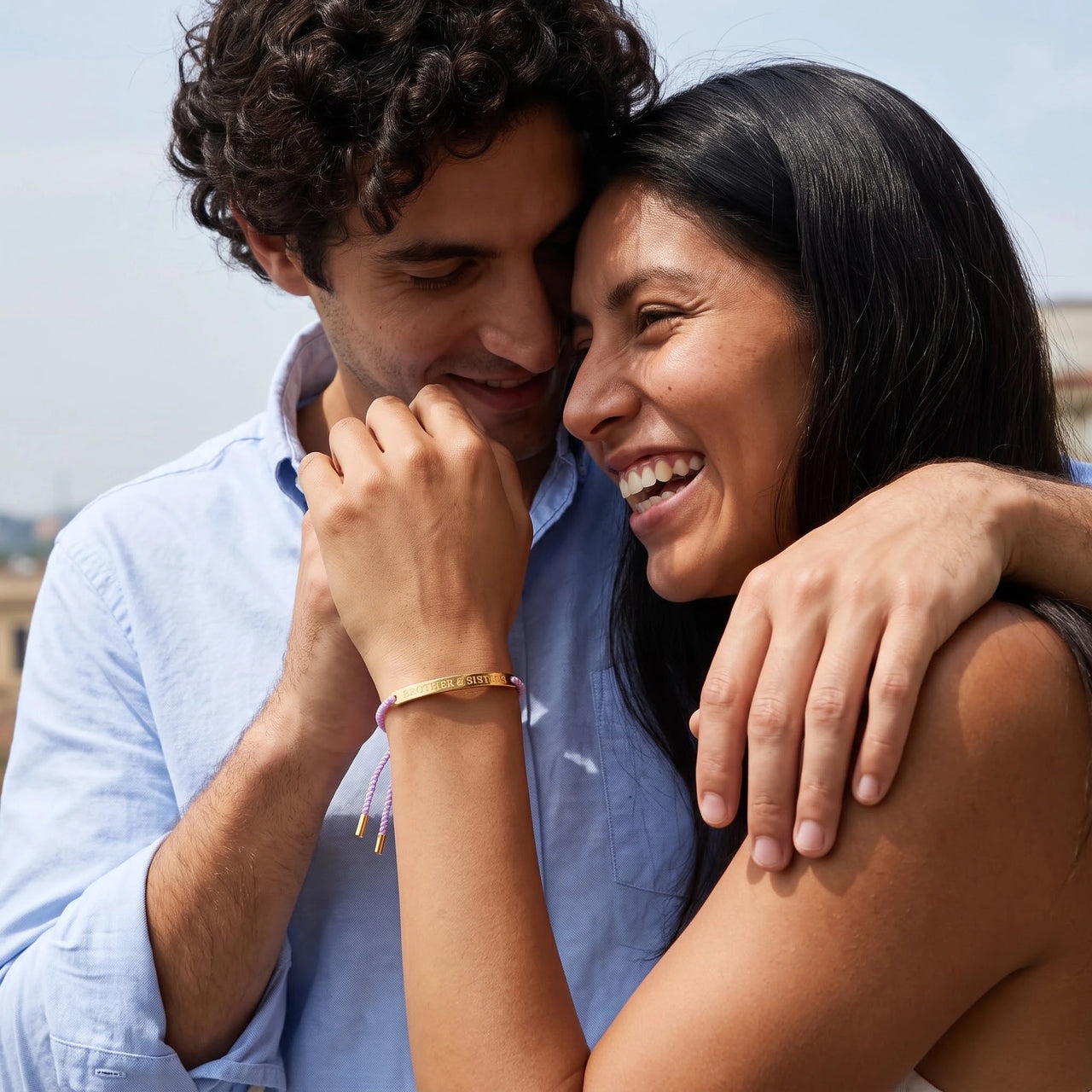 Bracelet mauve — photo en couple, or | SKU: lemauve-g