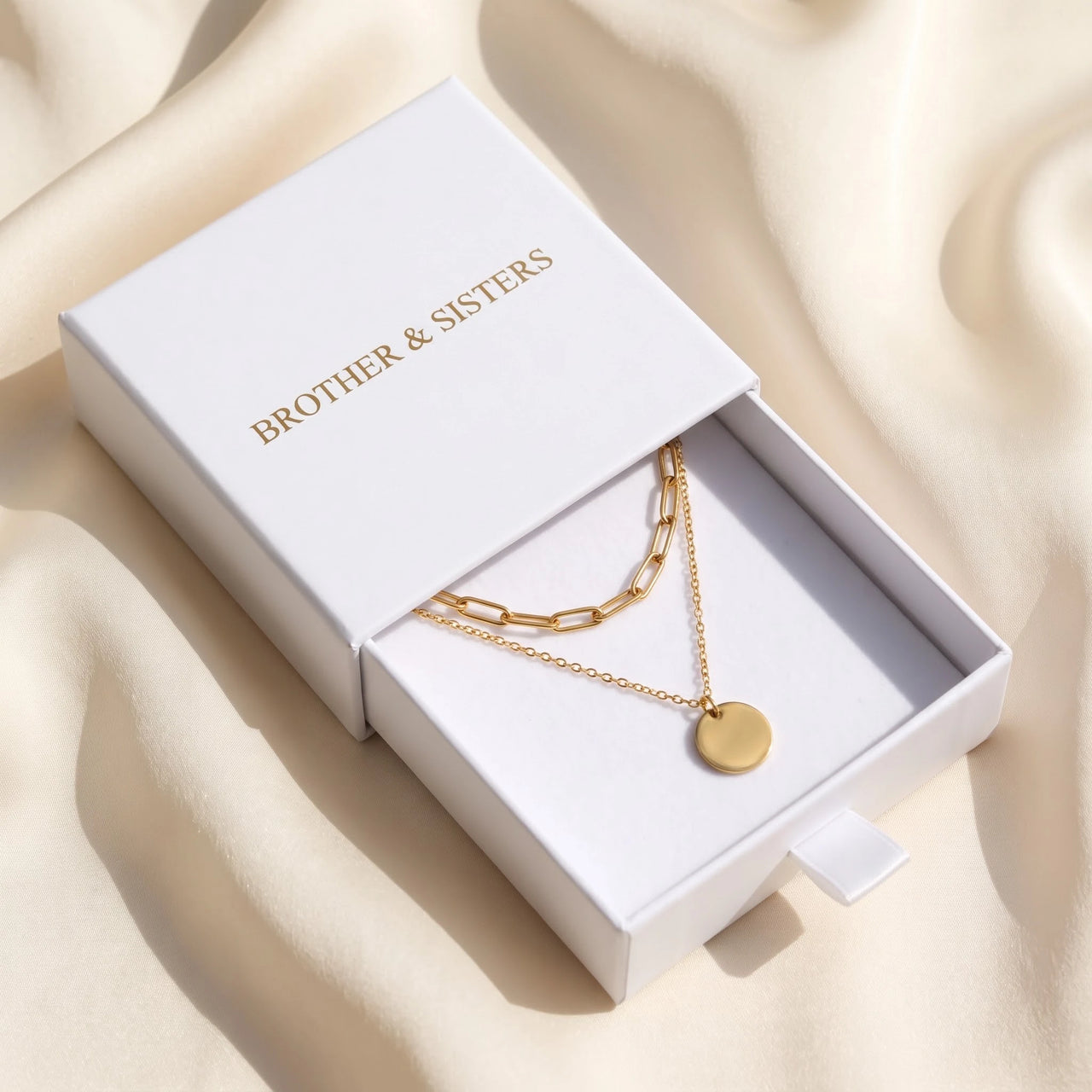 Collier médaille — dans l'écrin cadeau, or | SKU: le-tendance-g
