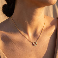 Thumbnail for Collier terre — gros plan sur les détails, or | SKU: 22173453-gold