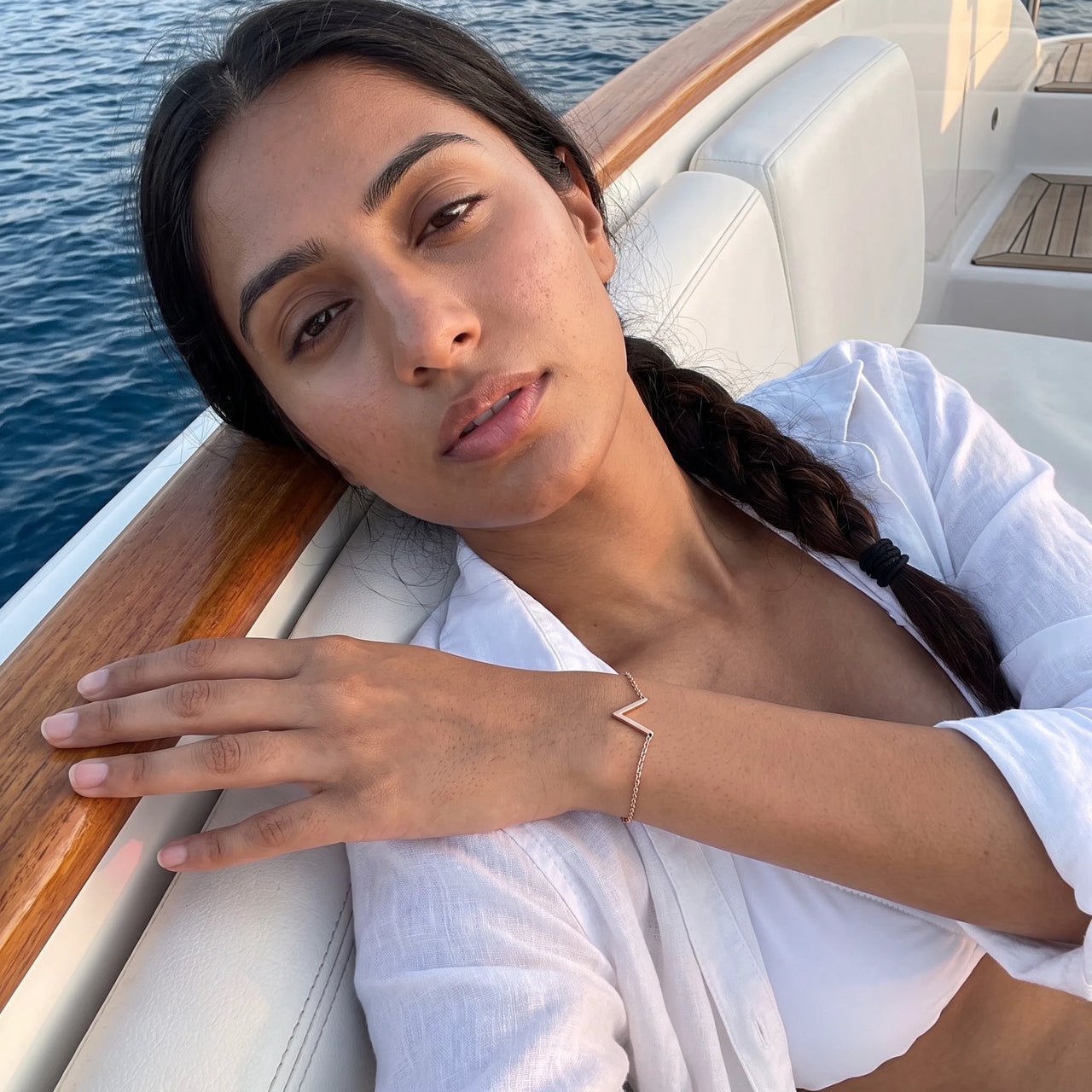 Bracelet fin femme — photo portée, or rose | SKU: 9443177-rose-gold