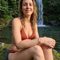 Thumbnail for Bracelet jonc femme — photo portée au bord de l'eau, or | SKU: lymab-g
