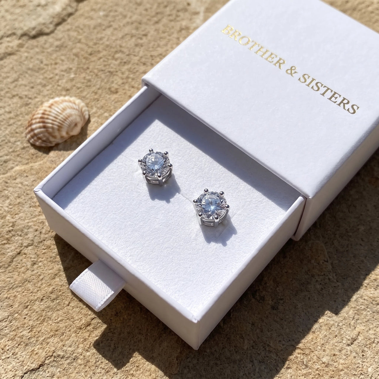 Silver Classic Earrings, silver earrings — gift box | SKU: 5056659
