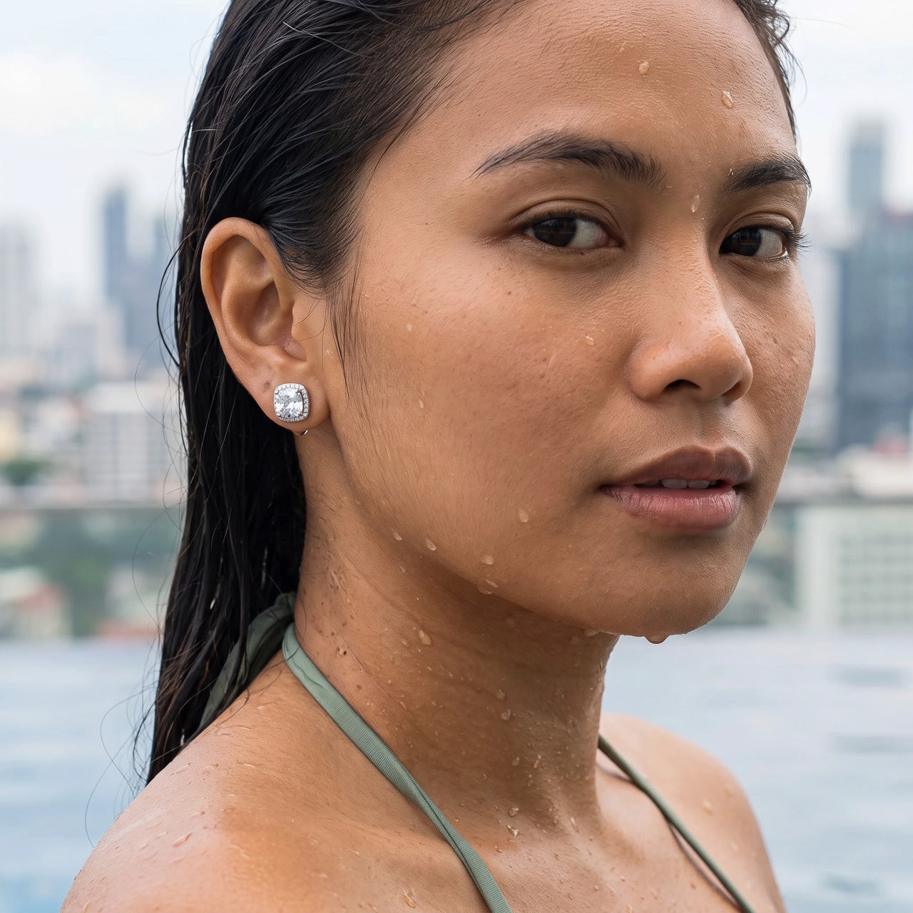 Boucles d'oreilles mariée — photo portée dans l'eau, waterproof, argent | SKU: 505185-white